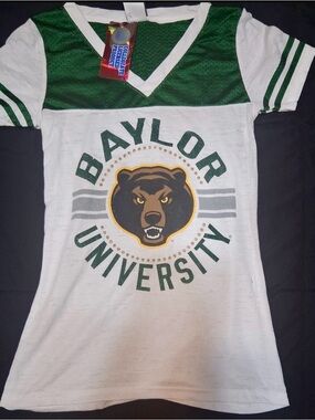 Baylor University Bears Ladies Size small Creative Apparel White T-Shirt NWT
